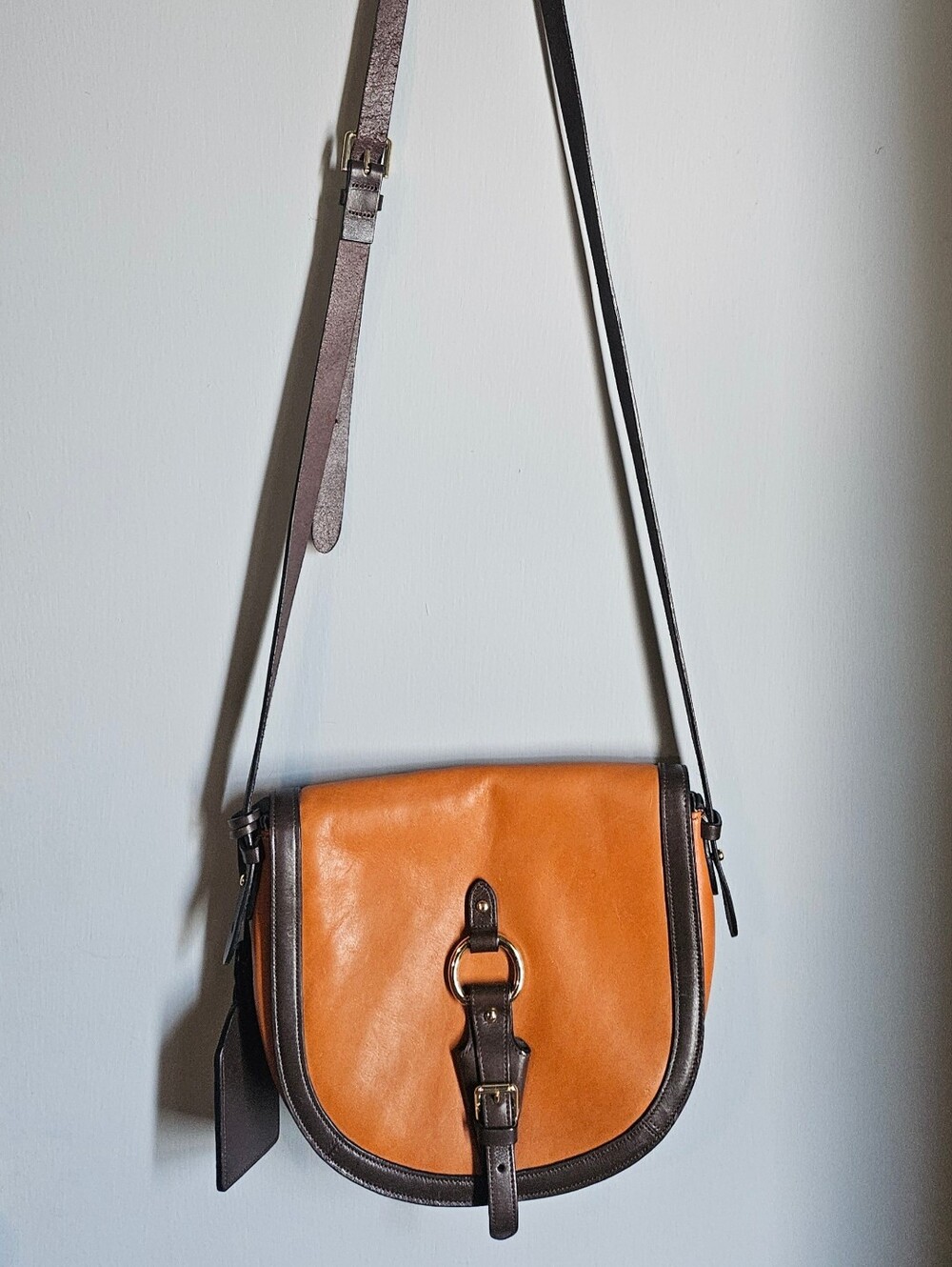 Lauren Ralph Lauren Orange Leather Saddle Bag with Gold Hardware - Picture 2 of 6